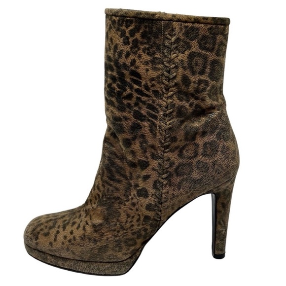 Stuart Weitzman Leopard Heeled Boots Size 10 Leather Neutral Mob Wife Maximalist - Picture 1 of 11